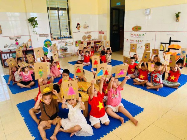 Ảnh CĐ gia đình