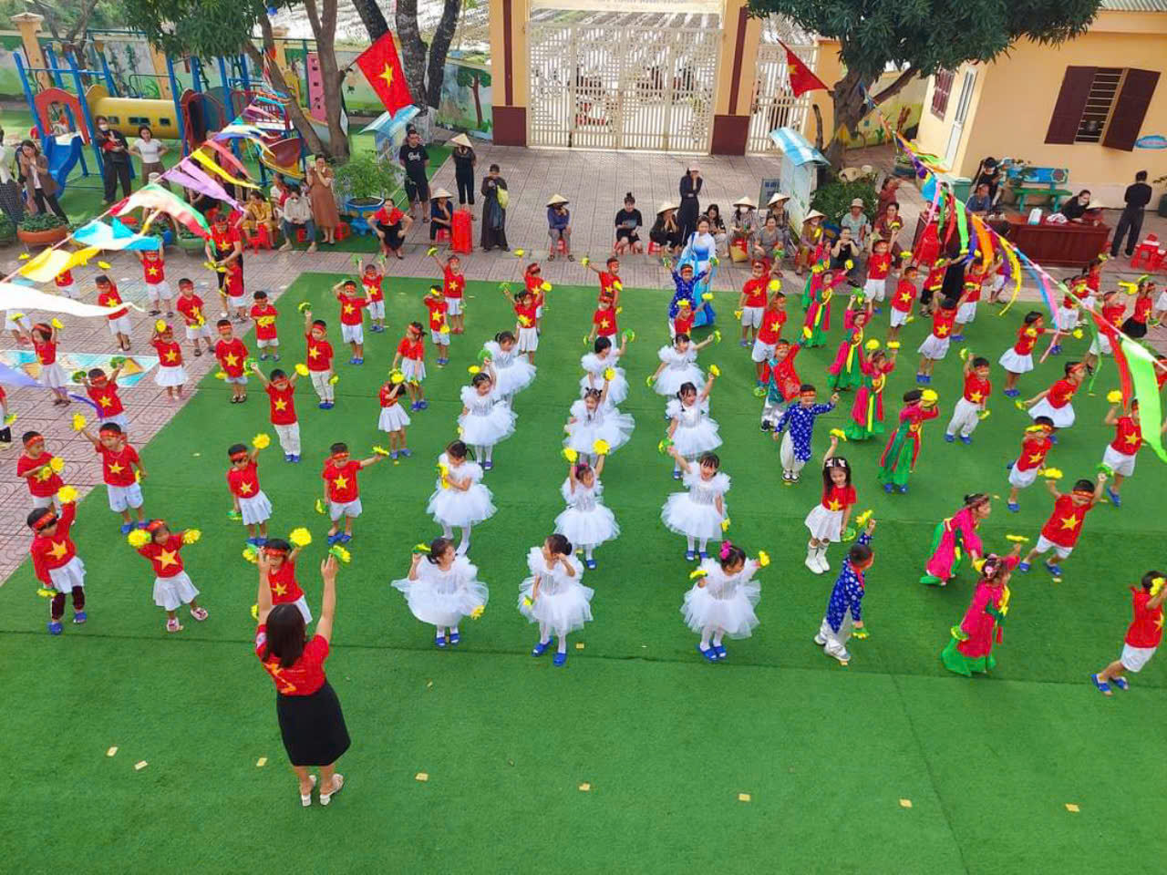 20 11 đồng diễn