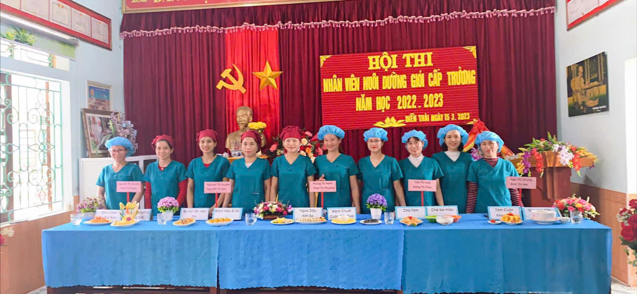 Thực đơn trẻ tháng 2/2025