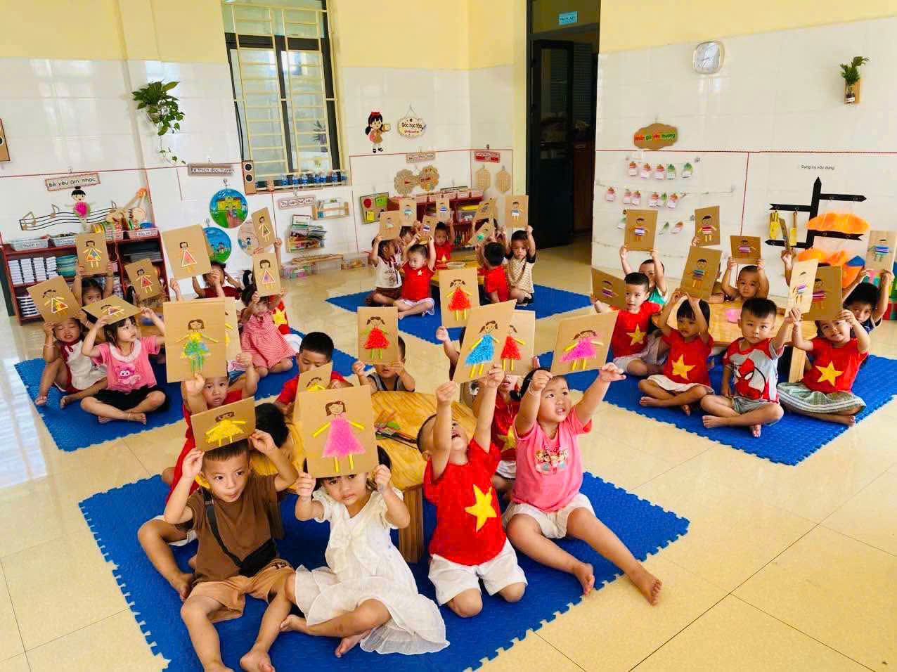 Ảnh CĐ gia đình